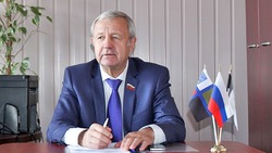 Депутат Белгородской Облдумы Александр Скляров поздравил чернянцев с Днём Победы
