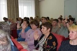 Депутаты Муниципального совета обсудили вопросы летнего отдыха детей на 26-й сессии