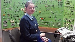 Алевтина Шестакова из Чернянки уверенно покоряет профессию дежурной по железнодорожной станции