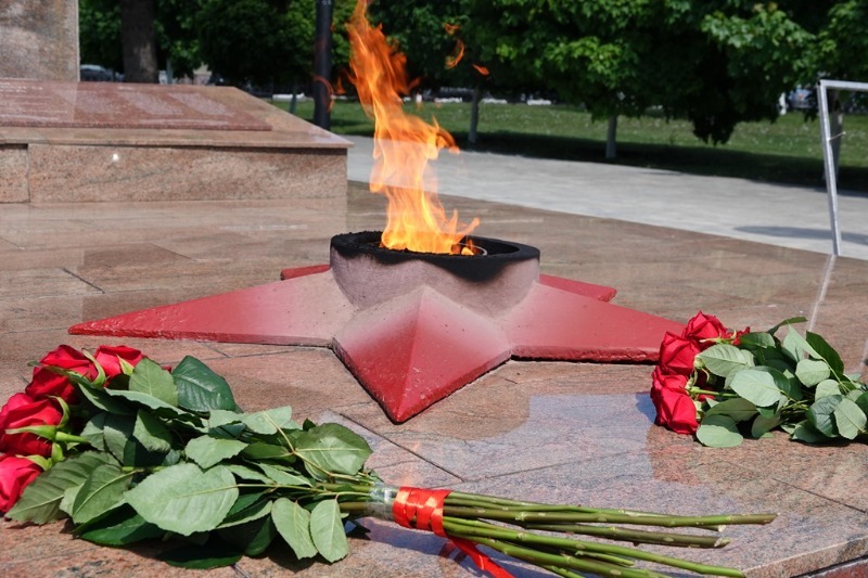 Чернянцы почтили память земляков в преддверии Дня Победы