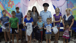 Чернянские полицейские приняли участие в межведомственной акции «Собери ребёнка в школу»