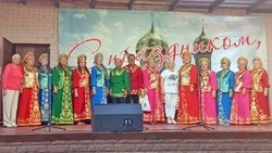 Коллектив вокального ансамбля «Весняночка» чернянского ДК объединила искренняя любовь к песне