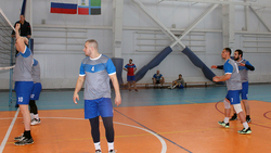 Чернянцы заняли второе место в межрайонном турнире по волейболу