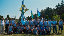 Объединяя поколения. Чернянские десантники отметили 91-ю годовщину войск