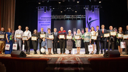 Чернянцы Зоя Алёхина и Ирина Трофимова получили награды на форуме «Время наших инициатив»