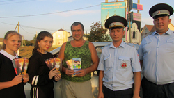 Чернянские правоохранители совместно с волонтёрами провели акцию «Трезвый водитель»