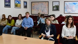 Глава администрации района Татьяна Круглякова побеседовала с активом чернянской молодёжи