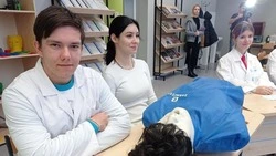 Вячеслав Гладков сообщил о работе 40 медицинских классов с нового учебного года