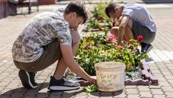 Вячеслав Гладков сообщил о трудоустройстве более 15 тыс. подростков из Белгородской области 
