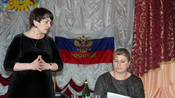 Представители местной власти ответили на вопросы селян из Андреевки и Большого хутора