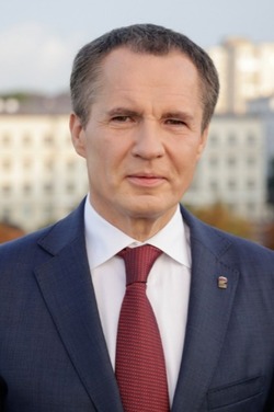 Вячеслав Гладков поблагодарил всех специалистов отрасли связи