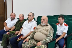 Глава администрации района Татьяна Круглякова встретилась с представителями чернянского казачества