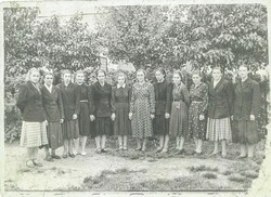 Зоя Малахова из Новоречья прислала в редакцию фотографию и воспоминания