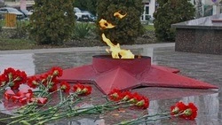 Депутат государственной Думы Андрей Скоч обратился к чернянцам в День Победы