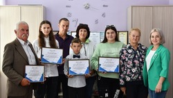 Главный редактор «Приосколья» Татьяна Санькова вручила награды победителям конкурса