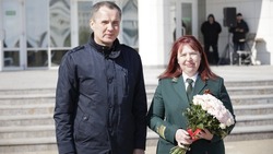 Вячеслав Гладков вручил ключи от новых автомобилей для охраны лесов Белгородской области  