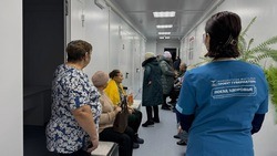 Жители Огибного продолжили активно пользоваться услугами «Поезда здоровья»