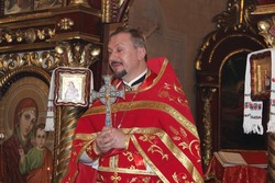  Благочинный Чернянского округа Степан Жаровский обратился к чернянцам в день Светлой Пасхи