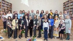 Депутаты Белгородской областной Думы встретились с многодетными мамами Чернянки