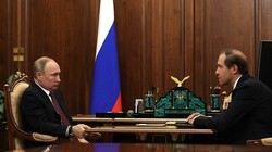 Путин призвал Минпромторг обеспечить россиян необходимыми материалами в связи с пандемией