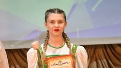 15 чернянских школьников получили первые паспорта