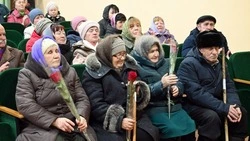 Сергей Морозов побывал с рабочим визитом в Малотроицком и Баклановке