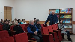 Жители улицы Энтузиастов в Чернянке смогут выгуливать собак на обустроенной площадке