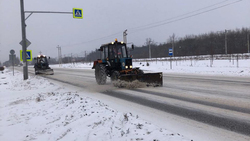 27 единиц техники вышли на уборку снега в Чернянском районе