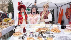 Чернянцы отметили День народного единства масштабным фестивалем национальных культур «ЭТНОград»