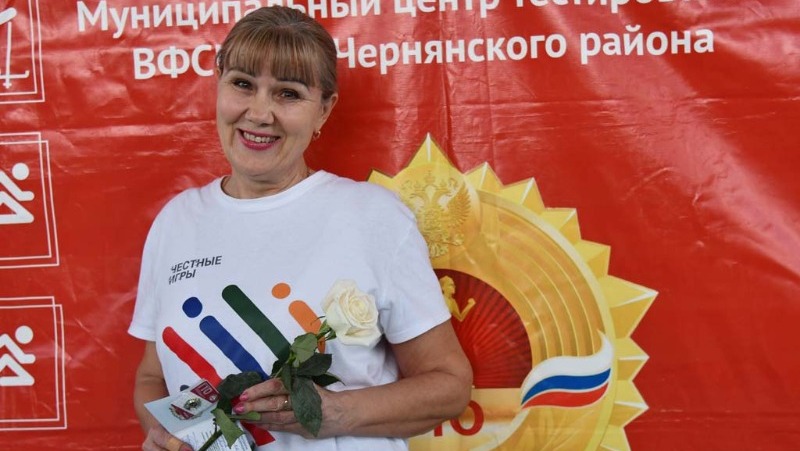 Чернянцы Денис Бранкевич и Галина Василенко стали обладателями золотых значков ГТО
