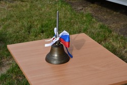 Губернатор Вячеслав Гладков адресовал слова поздравлений выпускникам школ Белгородской области 