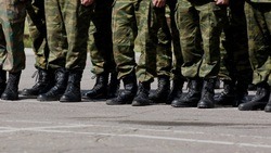 Вячеслав Гладков сообщил о возможности задать вопросы о прохождении воинской службы по номеру 122 