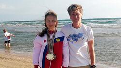 Школьница из Белгорода привезла семь медалей с Кубка мира по кикбоксингу