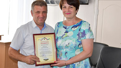 Руководитель муниципалитета Татьяна Круглякова поблагодарила за работу строителей