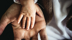 Чернянская семья поблагодарила фонд «Поколение» за помощь в лечении ребёнка