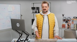 Телеведущий Александр Пушной представил подборку самых разрушительных фейков в истории