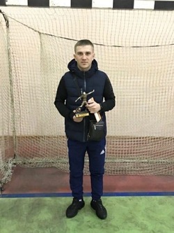 Александр Комарович из Чернянки стал лучшим игроком чемпионата области по футболу 2022 года