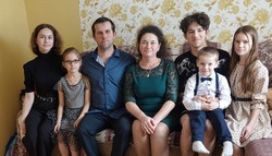 Многодетная мама из Лозного Елена Дариглазова назвала главным счастьем в жизни семью