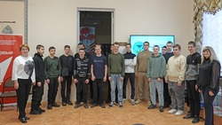Председатель Чернянской ТИК Инна Беланова встретилась с будущими участниками выборов