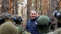 Вячеслав Гладков сообщил об итогах областного этапа военно-спортивной игры «Зарница-2.0» 