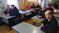 Госавтоинспекторы провели курсы реабилитации пожилых водителей в Чернянке