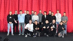 Татьяна Круглякова пожелала чернянским новобранцам с честью выдержать армейский экзамен
