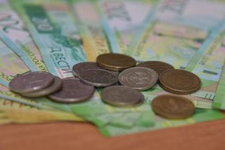 Губернатор Вячеслав Гладков подписал постановление об установлении прожиточного минимума на 2025 год
